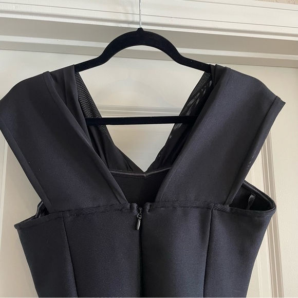 Elliatt Rochelle Dress in Black (Women’s M) - Picture 9 of 11